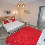 호텔 Laden Prince's Island Historical Mansion