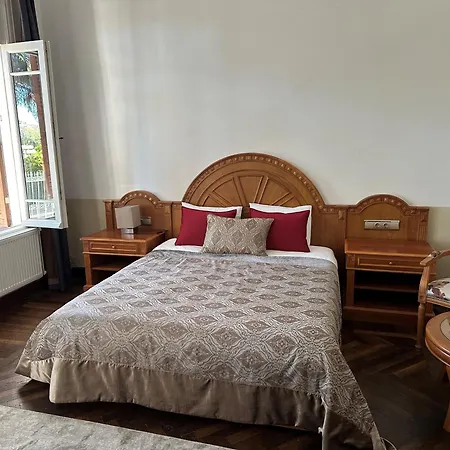 Laden Palas Prince'S Island Historical Mansion *