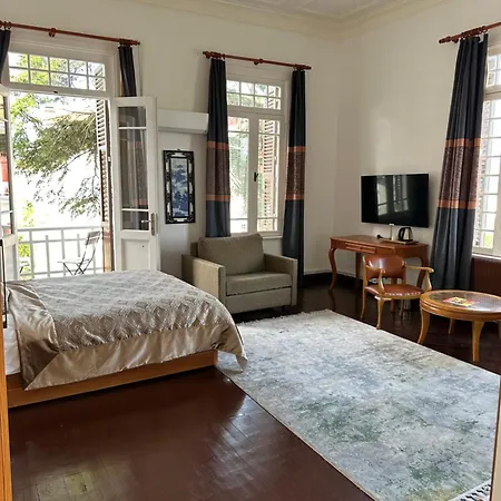 Laden Prince's Island Historical Mansion Hotel *