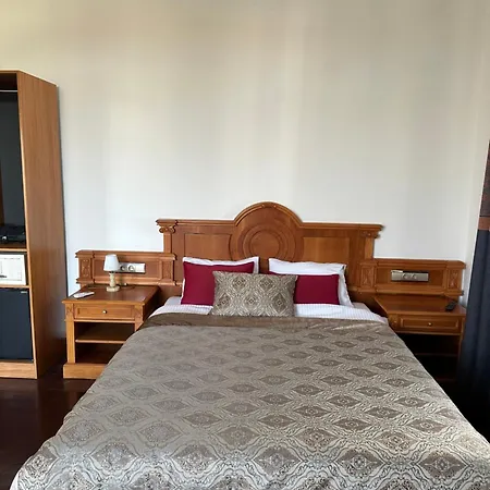 Laden Prince's Island Historical Mansion Hotel