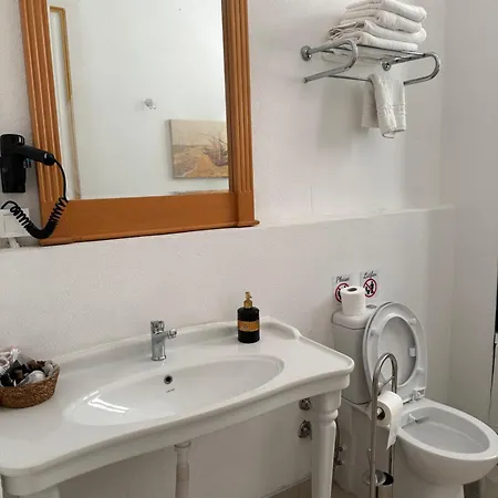 Laden Palas Prince'S Island Historical Mansion * Адалар