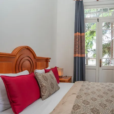 Kensington Prince's Island Historical Mansion Hotel Adalar