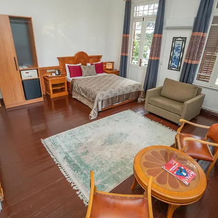 Kensington Prince's Island Historical Mansion Adalar