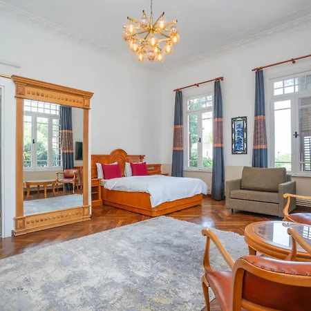 Laden Palas Prince'S Island Historical Mansion