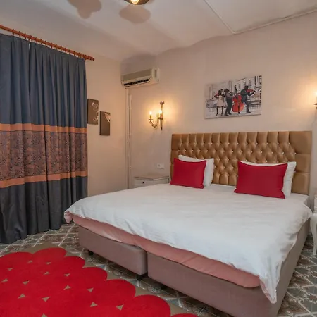 Laden Palas Prince'S Island Historical Mansion אדאלר